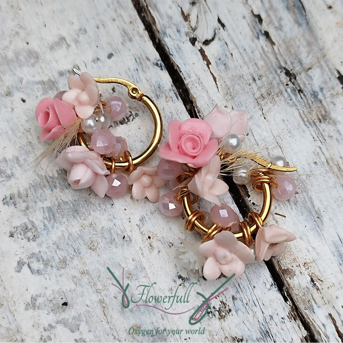 Arete Argolla Floral Rose