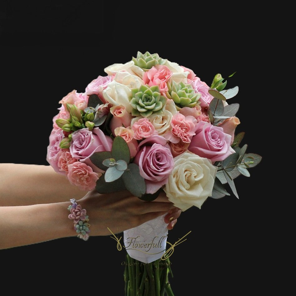 Clásico y exclusivo ramo de rosas para eventos